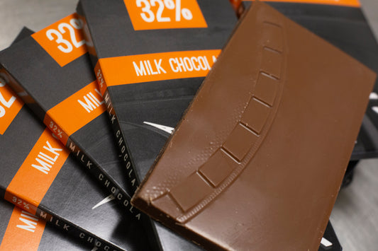Apex Bar 32% Milk Chocolate Java 80g